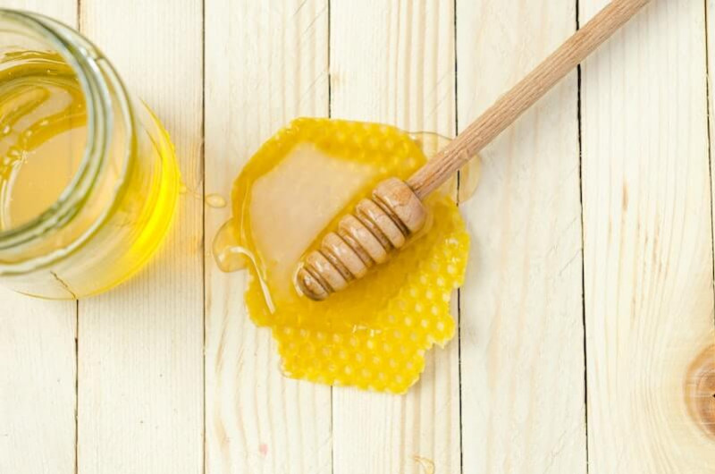 Miel de thym – Bienfaits pour la gorge et pouvoir cicatrisant